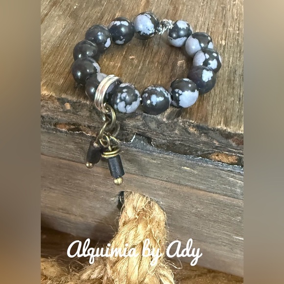 Alquimia Black and Gray Beaded Ring - Picture 1 of 2